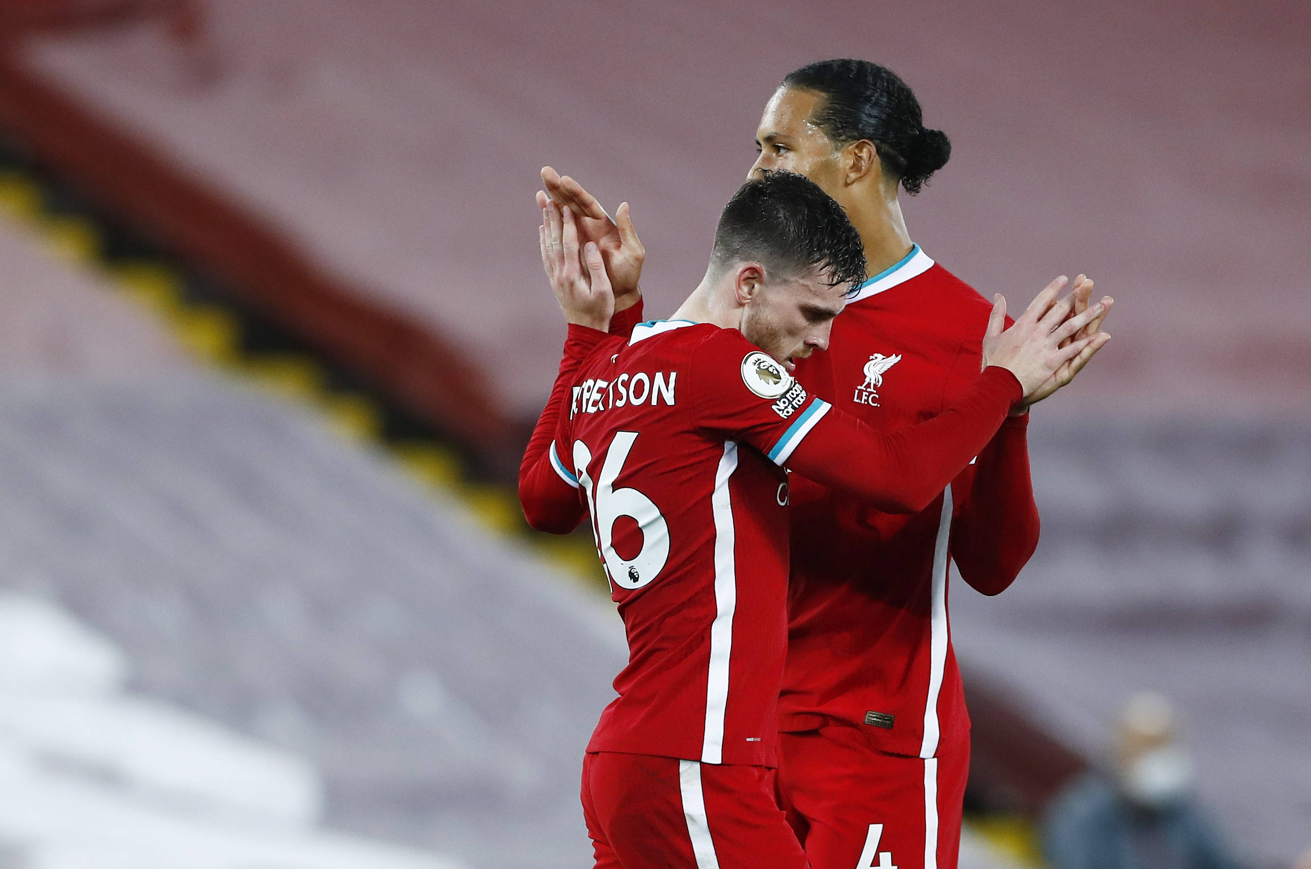 中脱颖而出 中脱颖而出